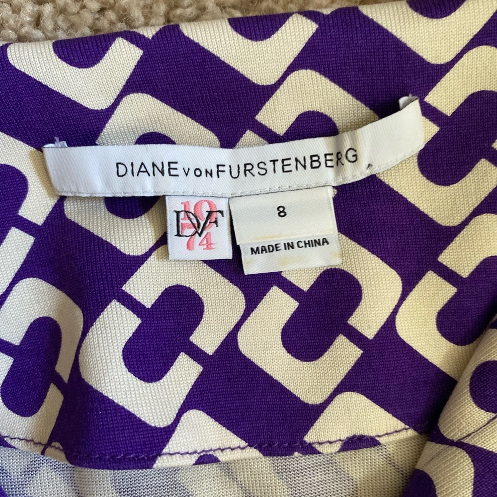 Diane von Furstenberg Purple and White MIDI Dress - Picture 5 of 7
